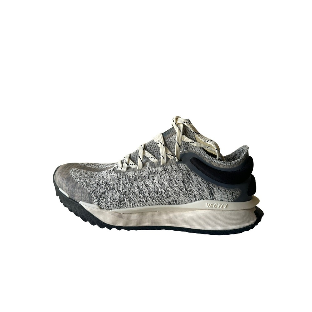 The North Face Women's VECTIV Escape Knit Trail Shoe White/TNF Black Women Sz 9